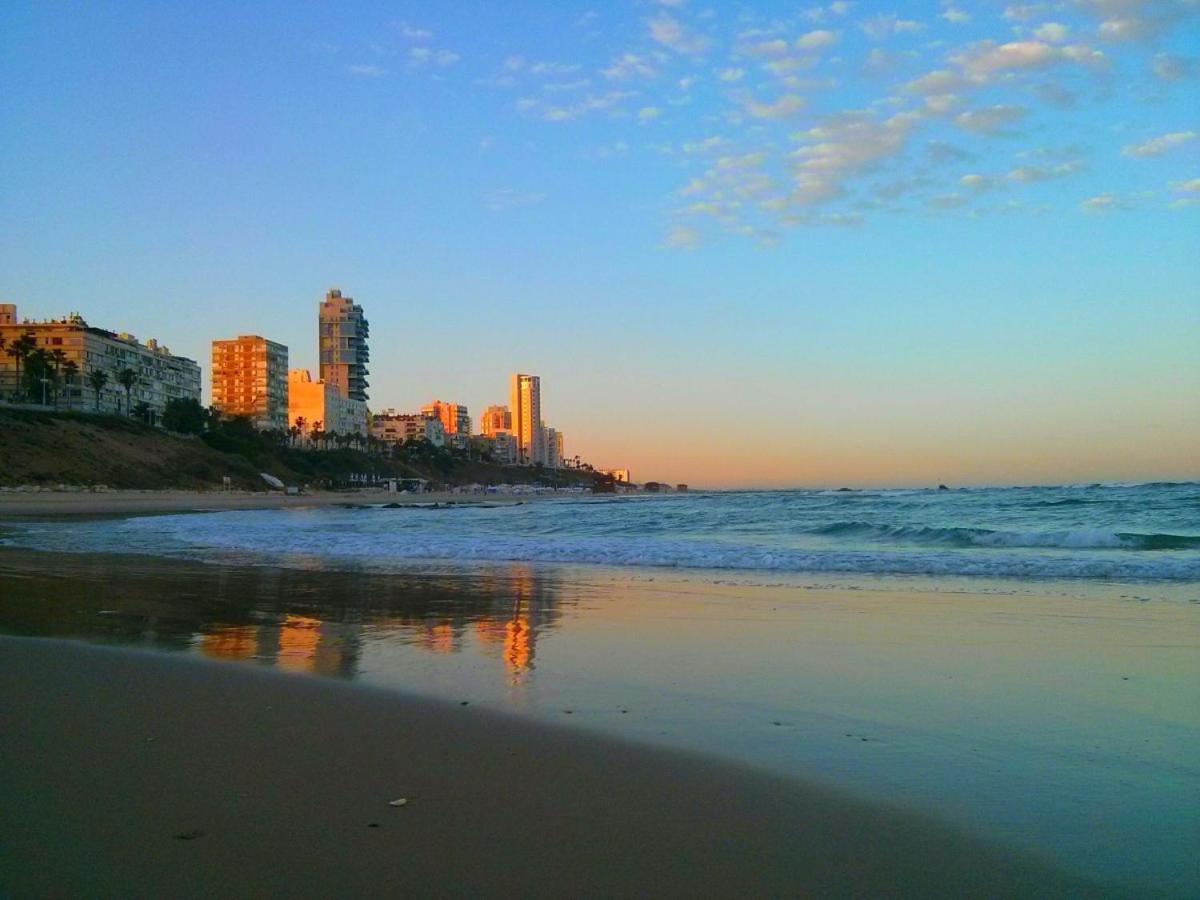 Luxury Aparment 5 Room 2 Minutes From The Beach Bat Yam Extérieur photo